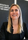 Frau Lisa Schulze